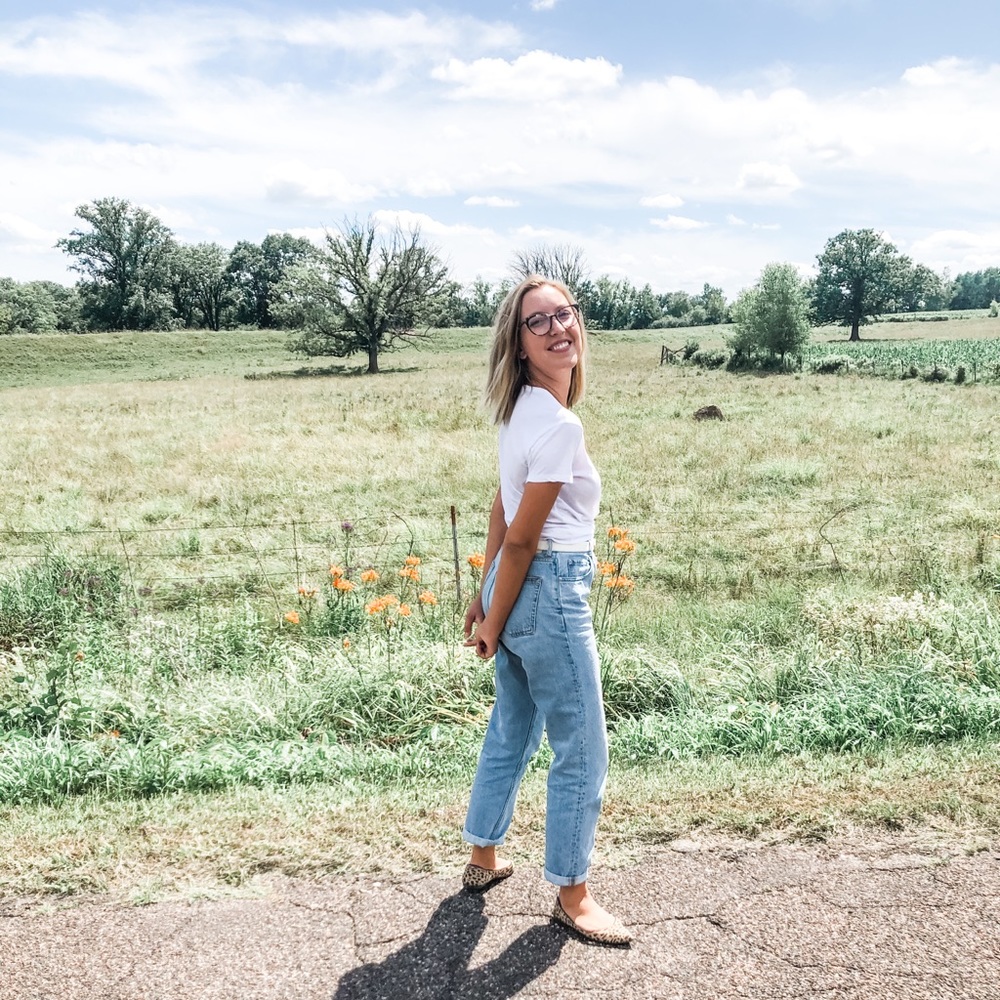 Everlane 90’s Cheeky Straight Jean